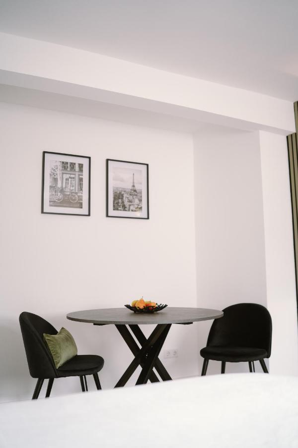 Green Flat Duesseldorf First Exterior foto